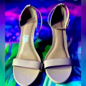 WELL WORK CREAM/TAN HEELS